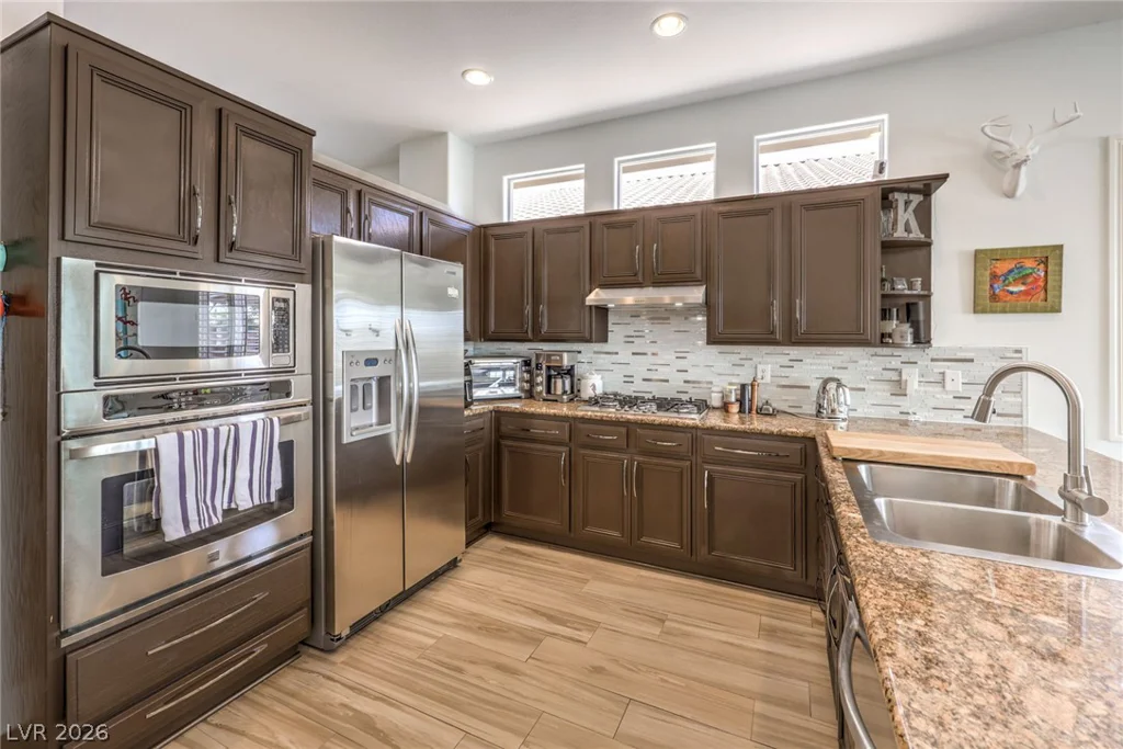 408 Bloomingdale, Las Vegas, NV 89144