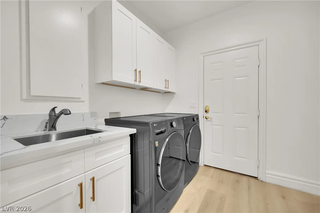 49 Chateau Whistler, Las Vegas, NV 89148