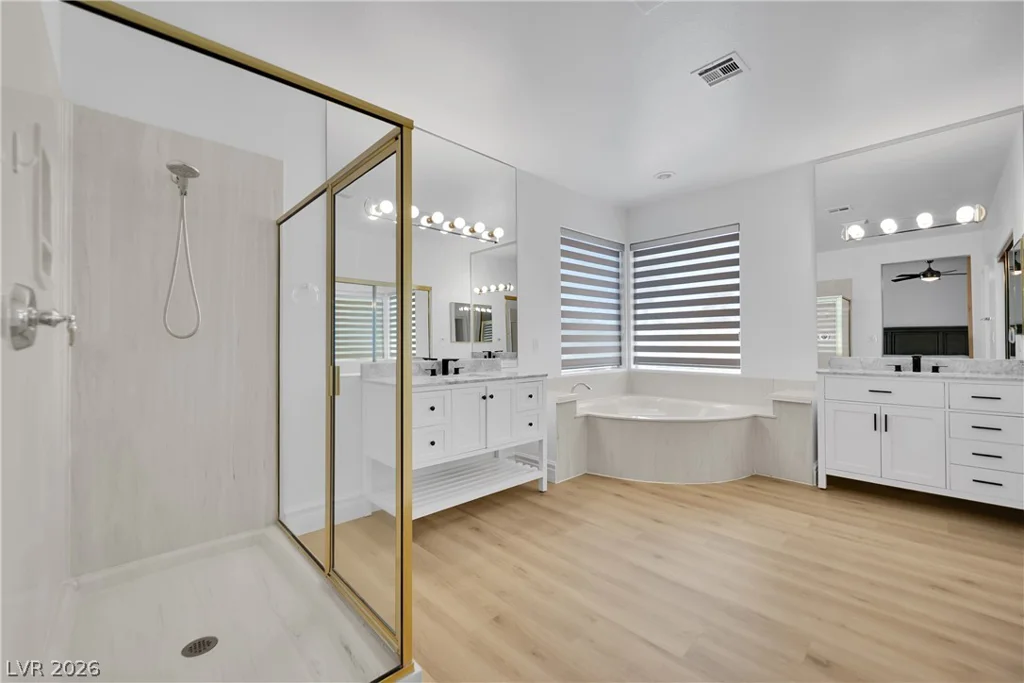 49 Chateau Whistler, Las Vegas, NV 89148