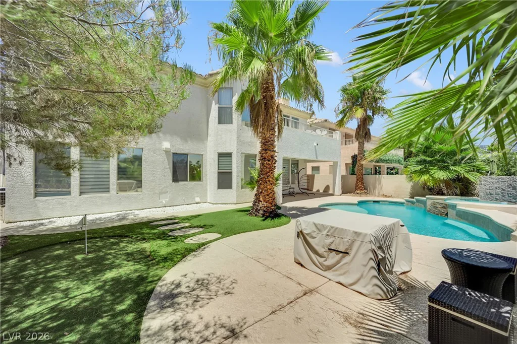 49 Chateau Whistler, Las Vegas, NV 89148