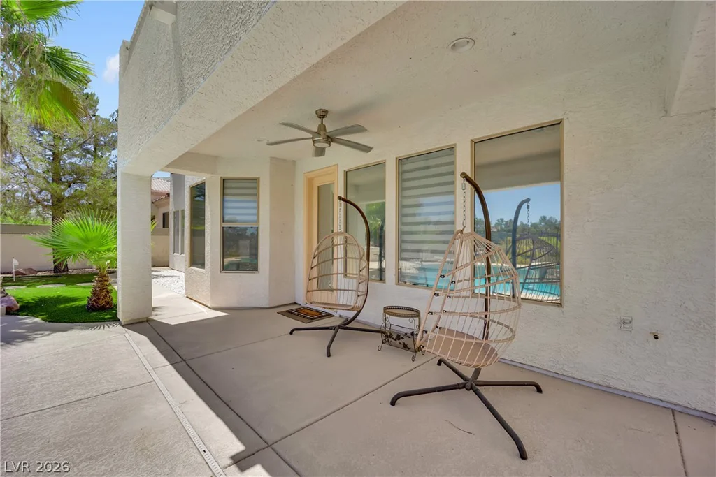 49 Chateau Whistler, Las Vegas, NV 89148