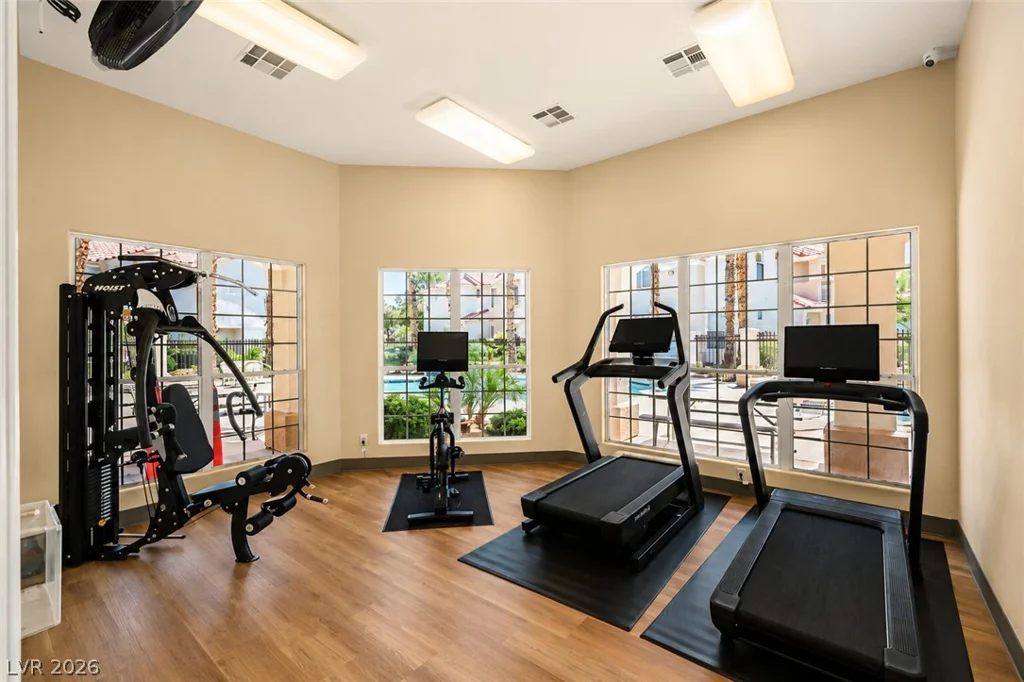 8555 Russell, Las Vegas, NV 89113
