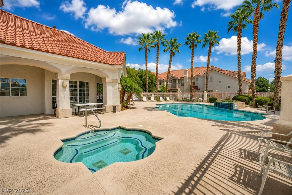 8555 Russell, Las Vegas, NV 89113
