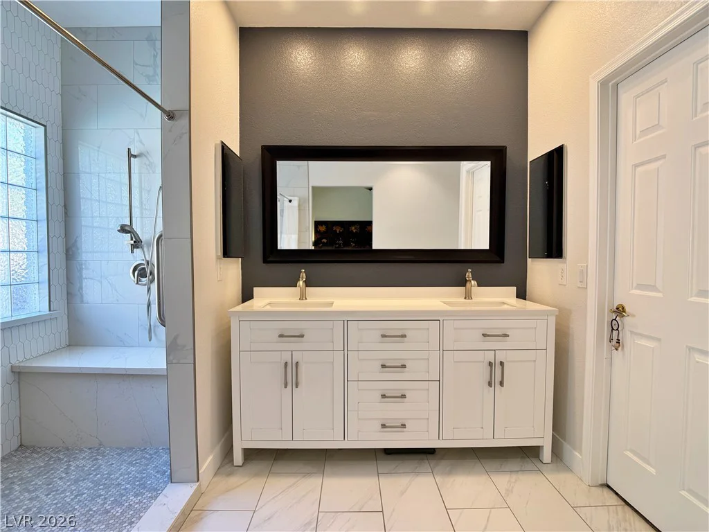 809 Royal Plum, Las Vegas, NV 89144