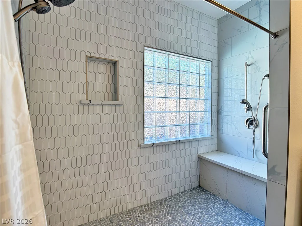 809 Royal Plum, Las Vegas, NV 89144