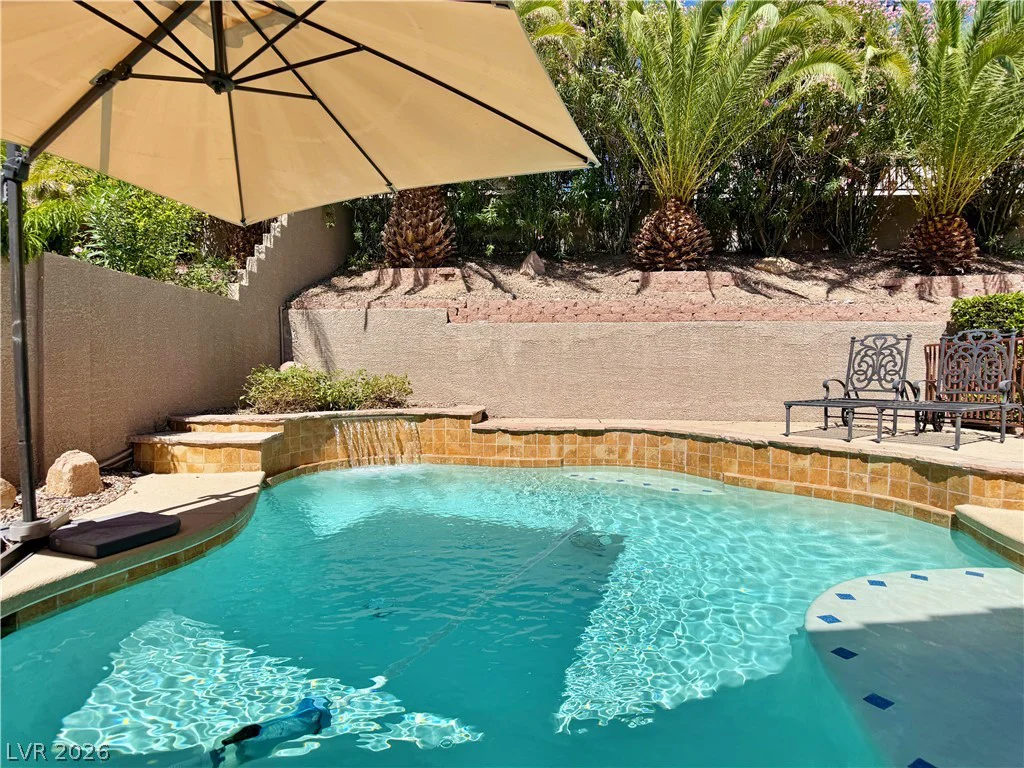 809 Royal Plum, Las Vegas, NV 89144