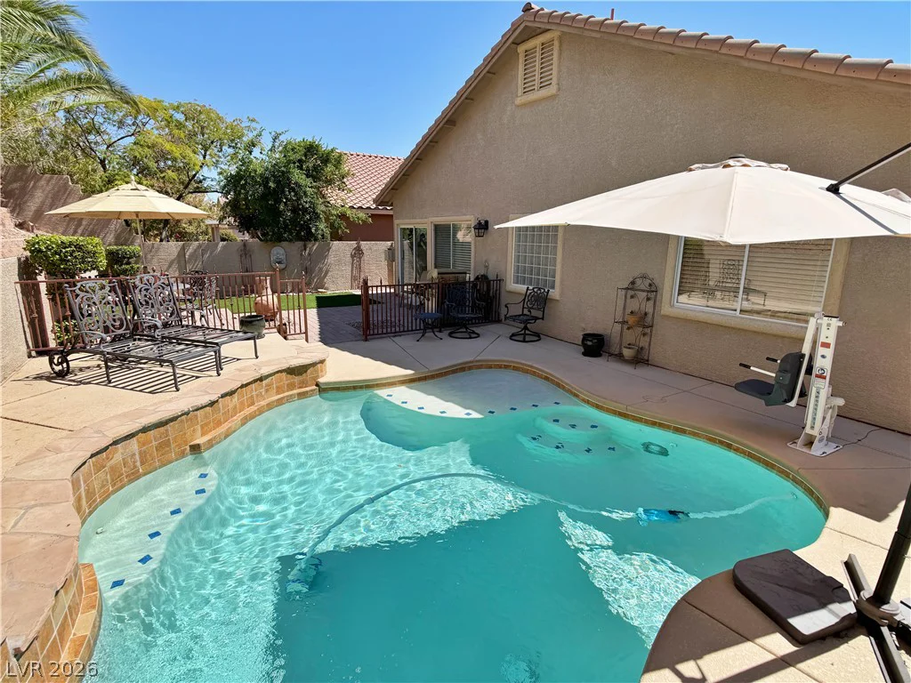 809 Royal Plum, Las Vegas, NV 89144