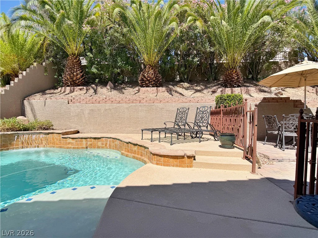 809 Royal Plum, Las Vegas, NV 89144
