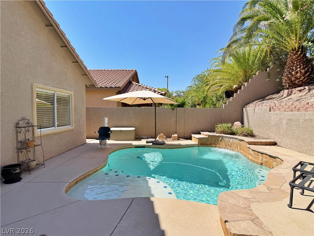 809 Royal Plum, Las Vegas, NV 89144