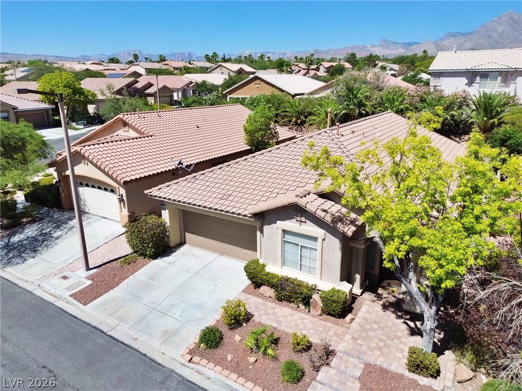 809 Royal Plum, Las Vegas, NV 89144