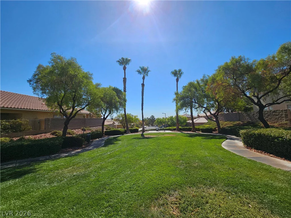 809 Royal Plum, Las Vegas, NV 89144