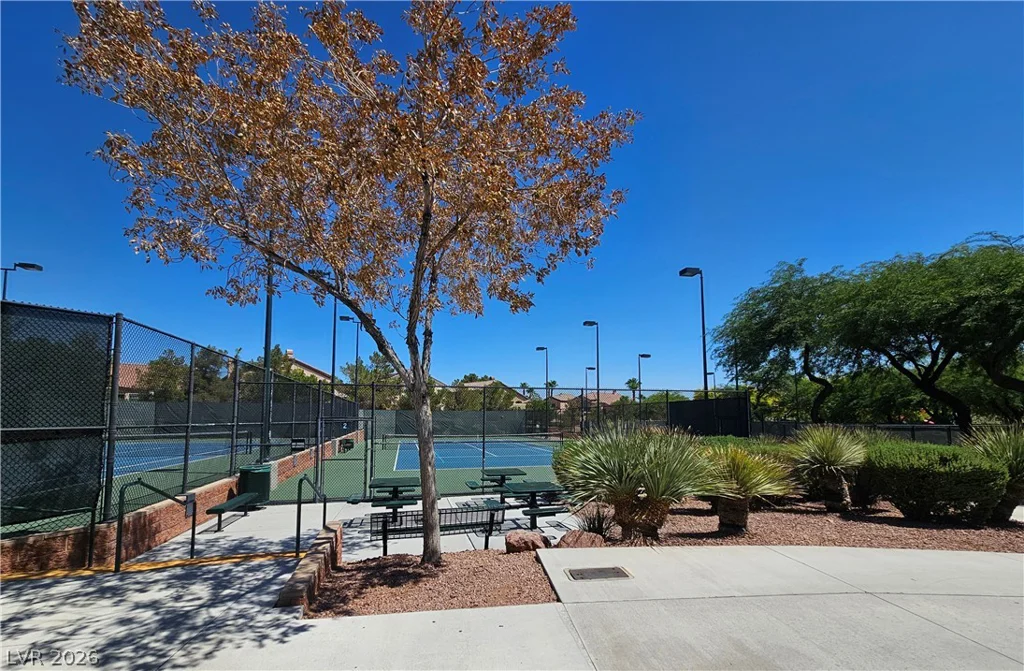 809 Royal Plum, Las Vegas, NV 89144