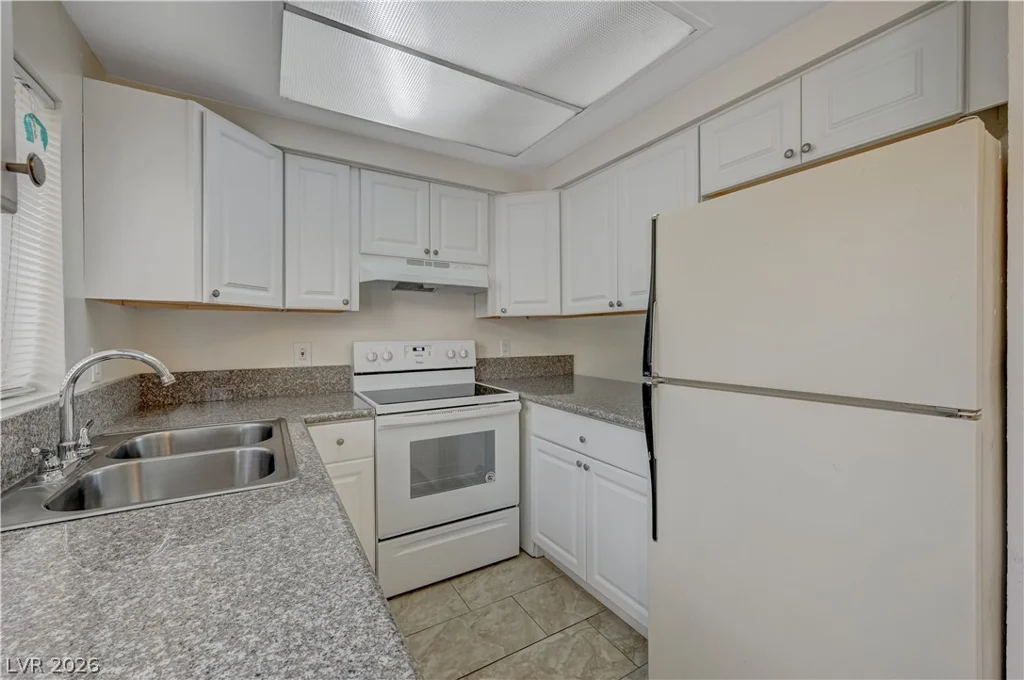 4770 Topaz, Las Vegas, NV 89121