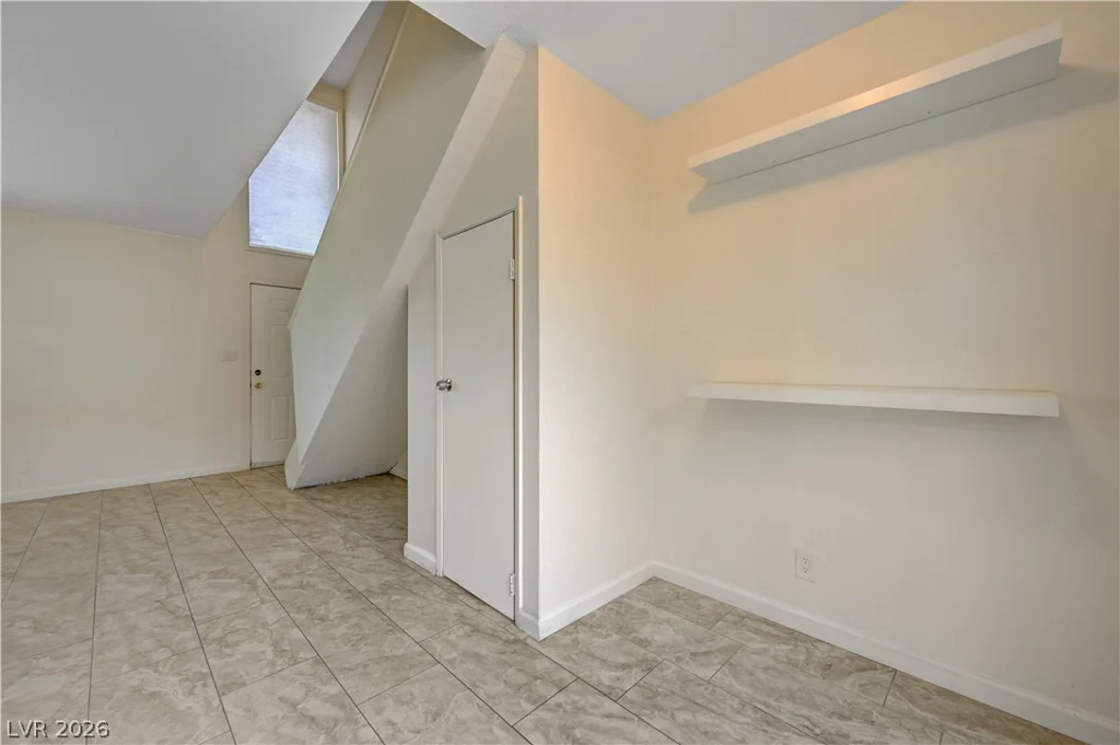 4770 Topaz, Las Vegas, NV 89121