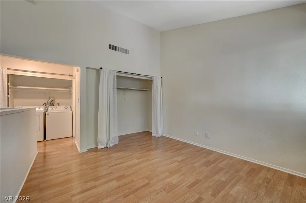 4770 Topaz, Las Vegas, NV 89121
