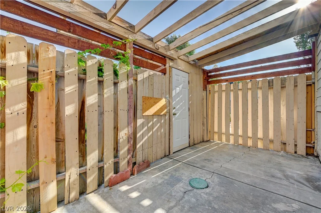 4770 Topaz, Las Vegas, NV 89121