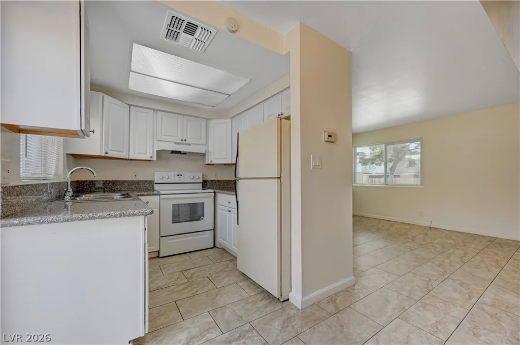 4770 Topaz, Las Vegas, NV 89121