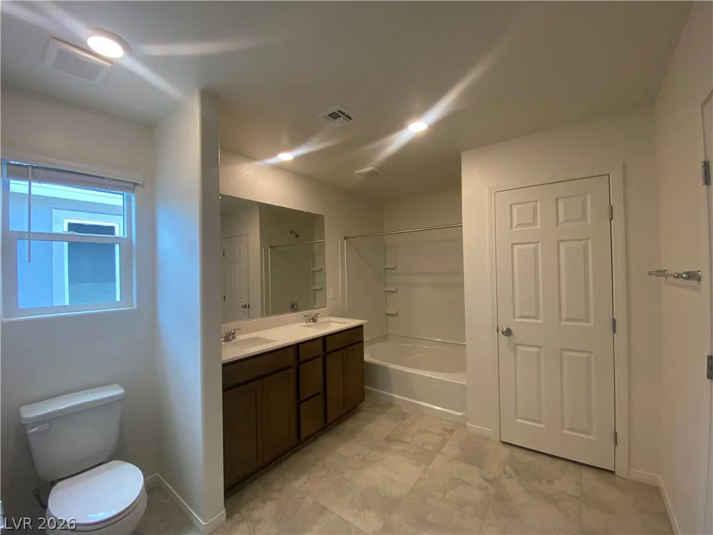 5833 Holbeche, Las Vegas, NV 89113