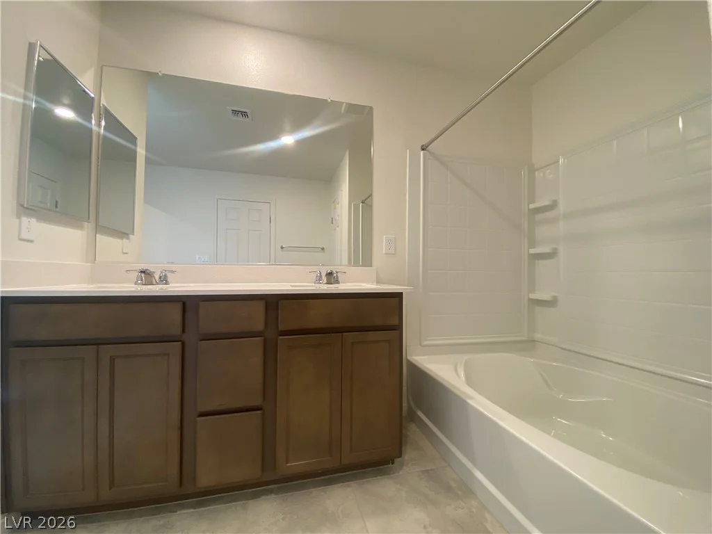 5833 Holbeche, Las Vegas, NV 89113
