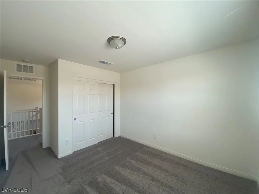 5833 Holbeche, Las Vegas, NV 89113