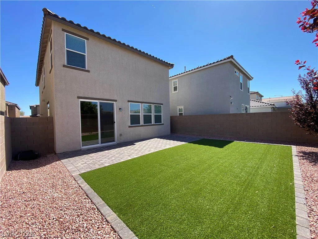 5833 Holbeche, Las Vegas, NV 89113
