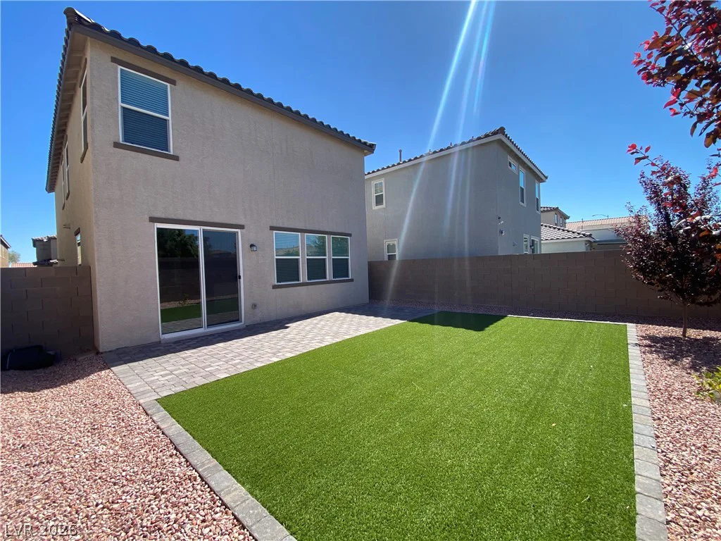 5833 Holbeche, Las Vegas, NV 89113