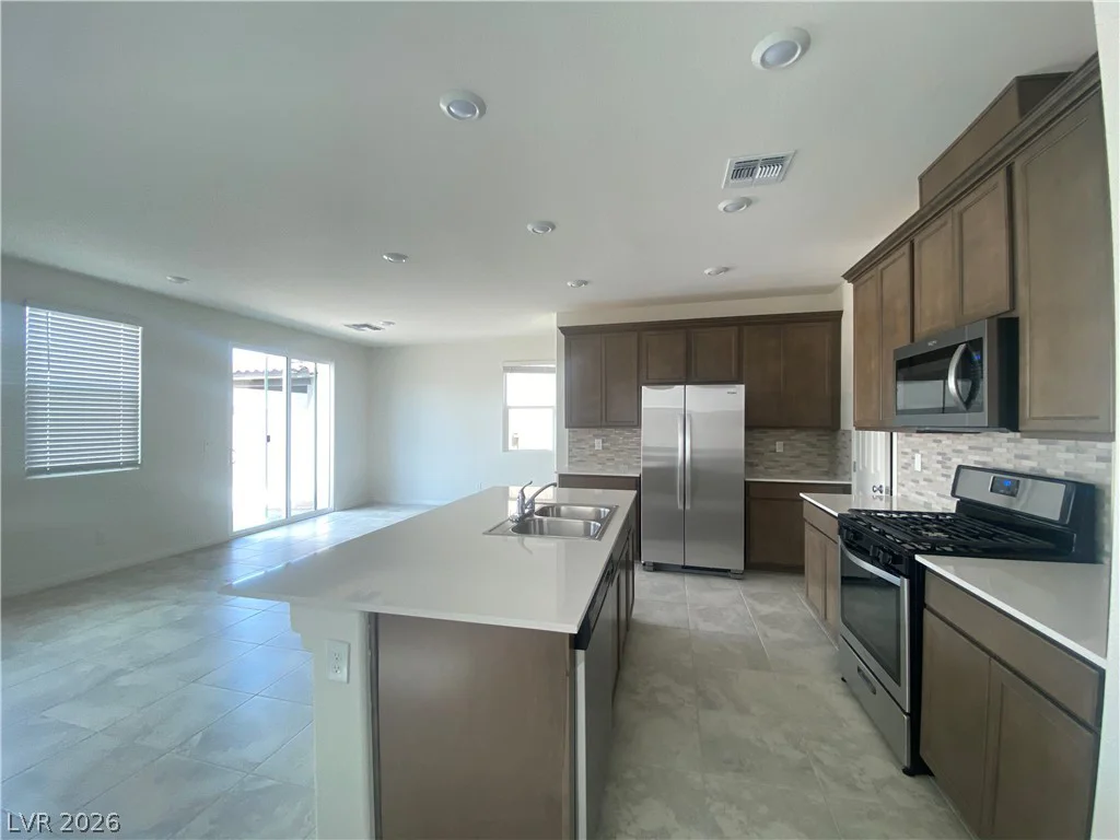 5833 Holbeche, Las Vegas, NV 89113