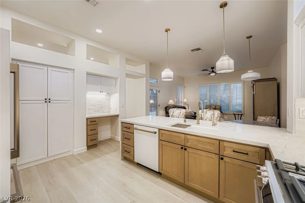 2409 Sierra Sage, Las Vegas, NV 89134