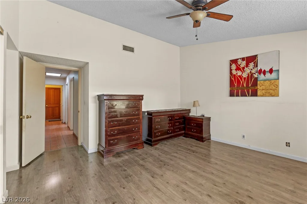 6721 Brunswick, Las Vegas, NV 89107