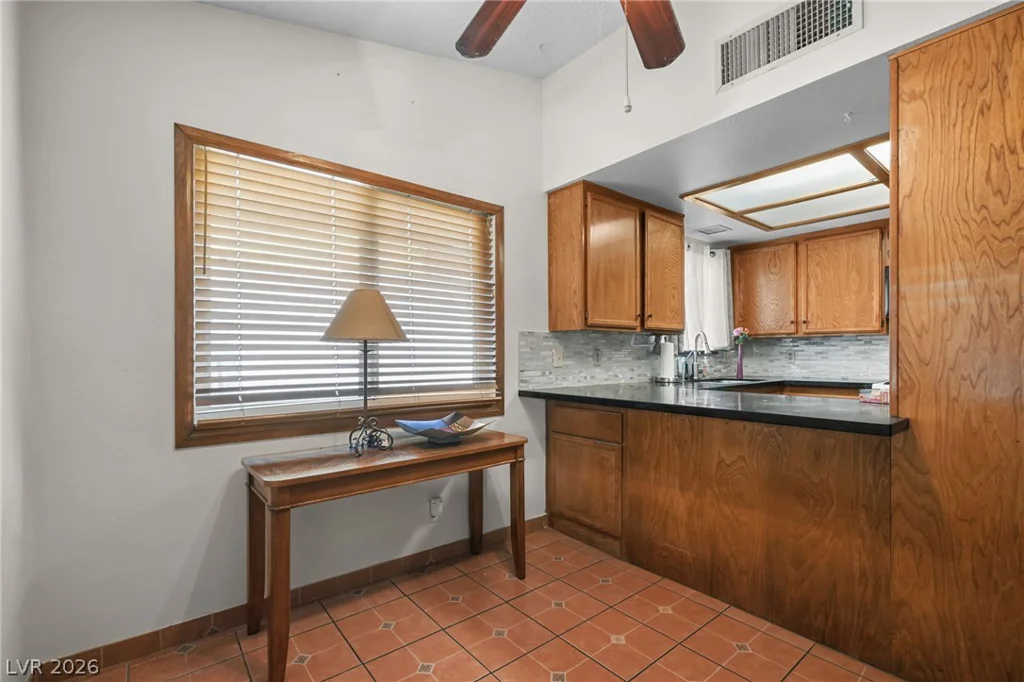 6721 Brunswick, Las Vegas, NV 89107