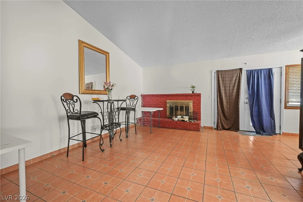 6721 Brunswick, Las Vegas, NV 89107