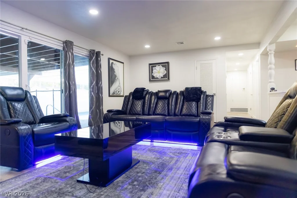1917 Wengert, Las Vegas, NV 89104