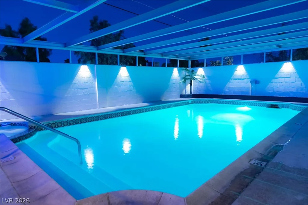 1917 Wengert, Las Vegas, NV 89104