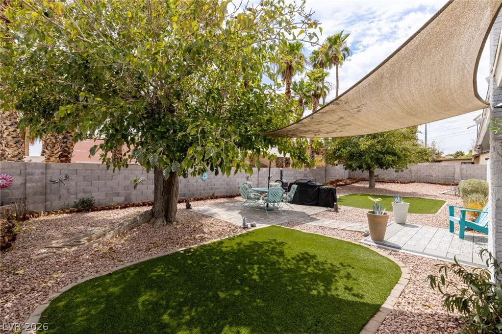 4476 Sunny Dunes, Las Vegas, NV 89121