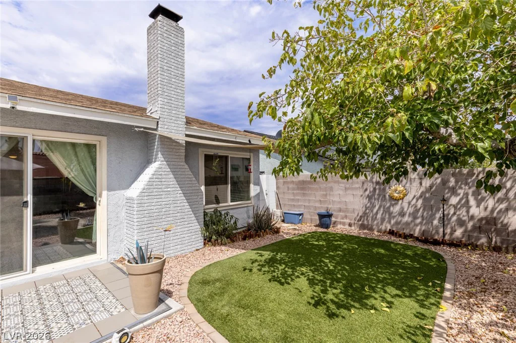 4476 Sunny Dunes, Las Vegas, NV 89121