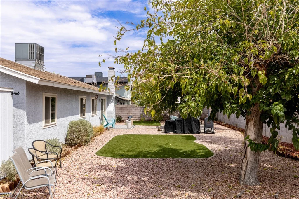 4476 Sunny Dunes, Las Vegas, NV 89121