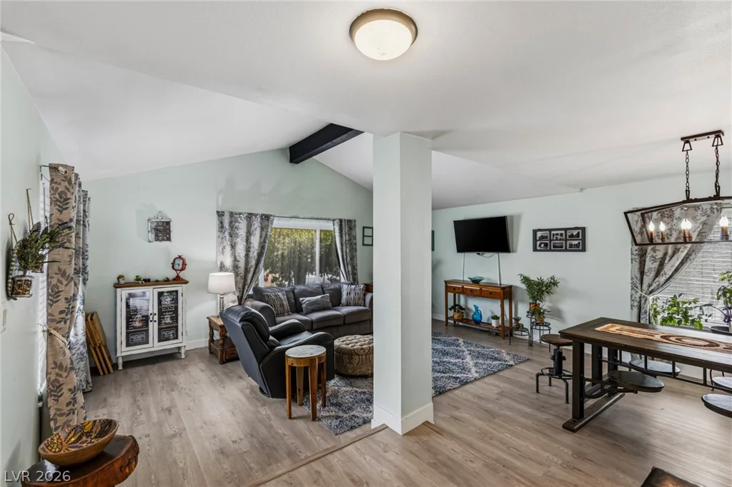 4476 Sunny Dunes, Las Vegas, NV 89121