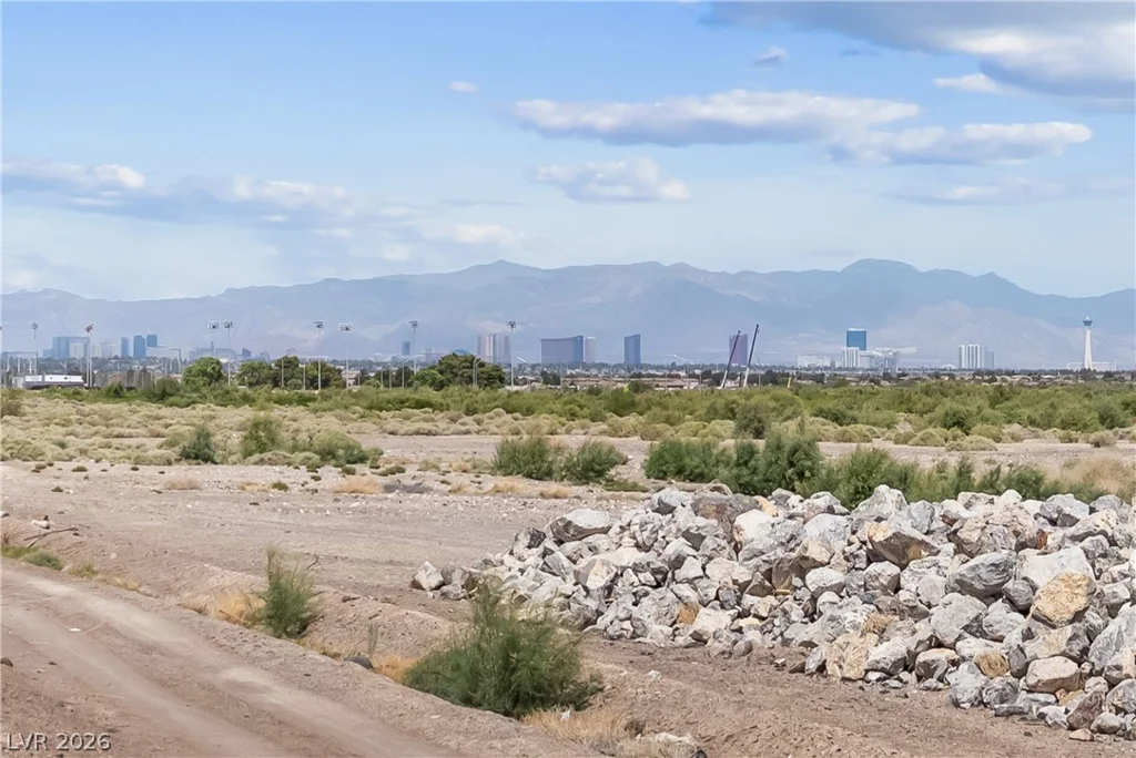 340 Larksong, Henderson, NV 89011