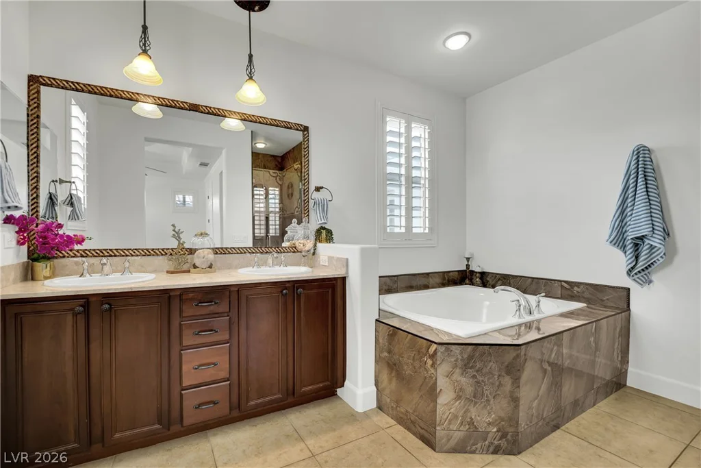 1866 Via Delle Arti, Henderson, NV 89044