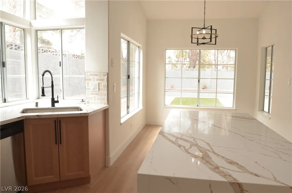 8604 Grandbank, Las Vegas, NV 89145