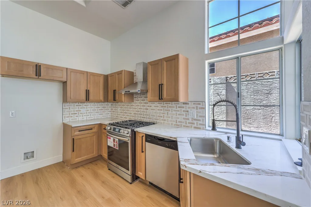 8604 Grandbank, Las Vegas, NV 89145