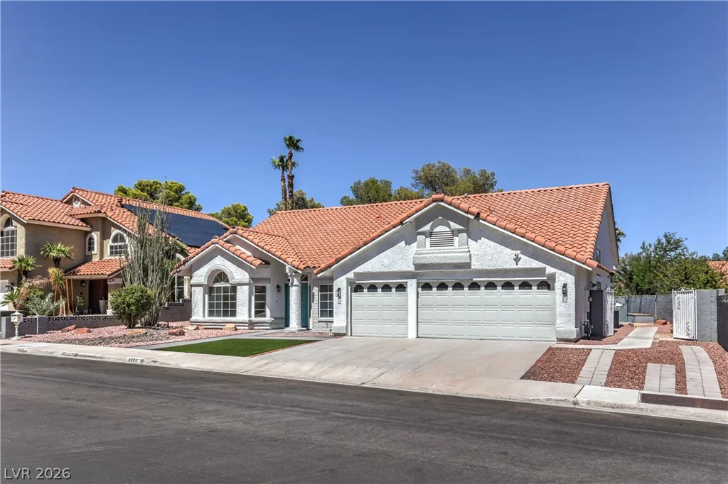 8604 Grandbank, Las Vegas, NV 89145