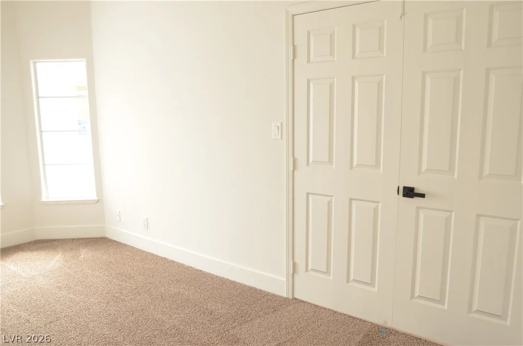 8604 Grandbank, Las Vegas, NV 89145