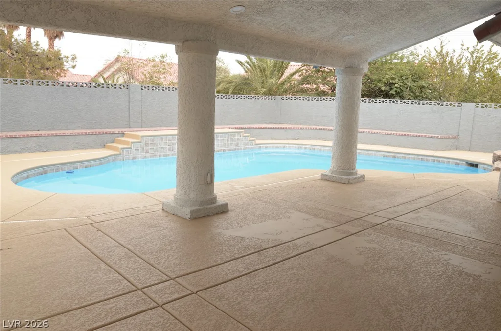 8604 Grandbank, Las Vegas, NV 89145