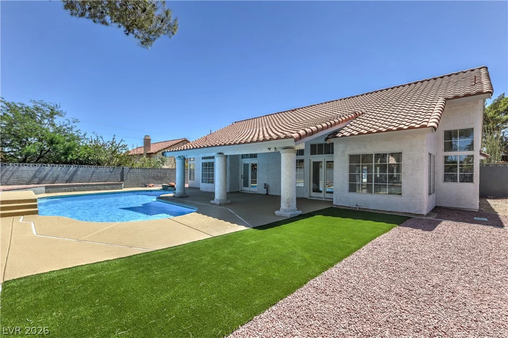 8604 Grandbank, Las Vegas, NV 89145