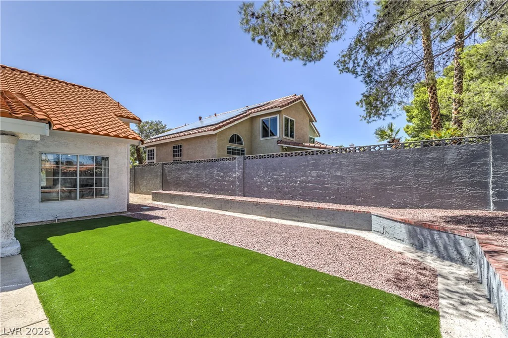 8604 Grandbank, Las Vegas, NV 89145