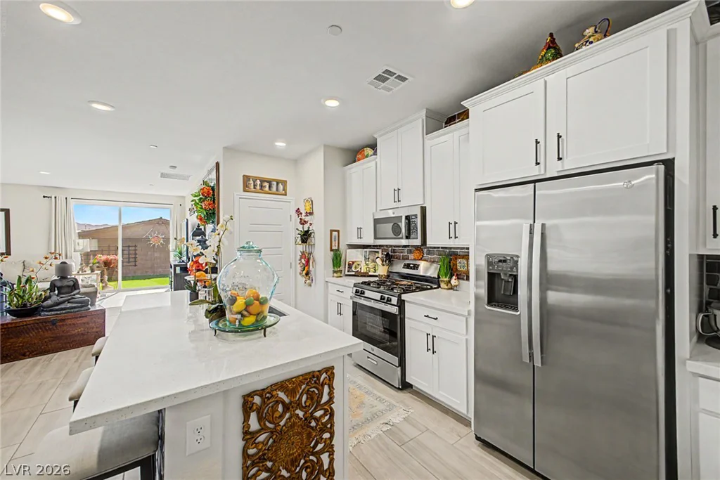 290 Fossil Falls, Henderson, NV 89015