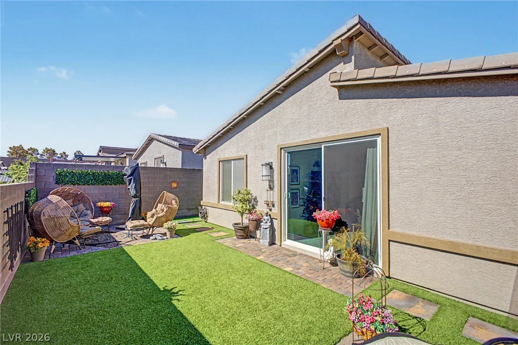 290 Fossil Falls, Henderson, NV 89015