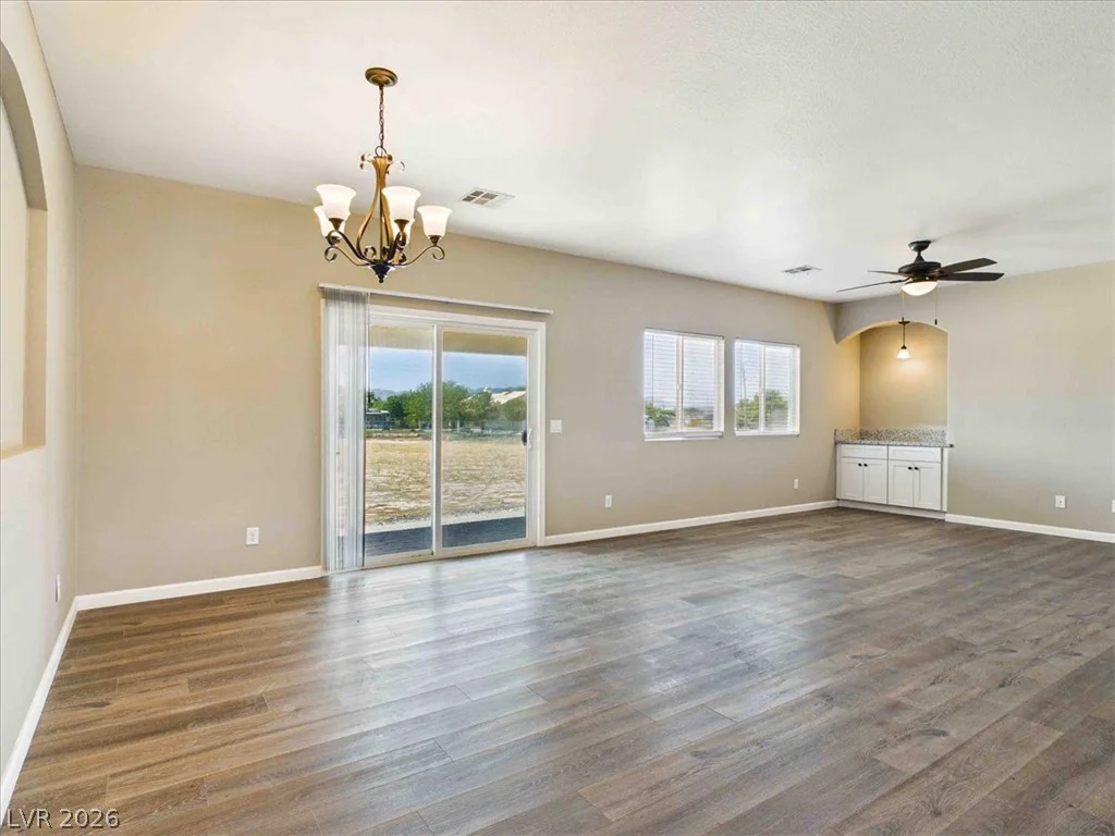 2101 Dandelion, Pahrump, NV 89048