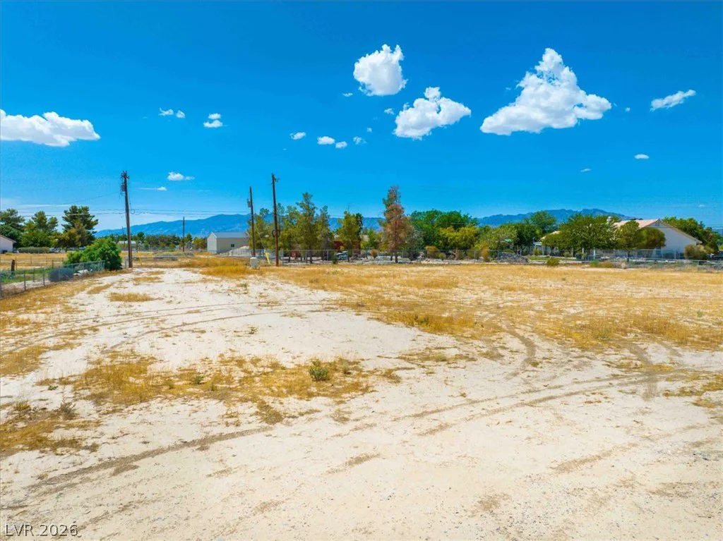 2101 Dandelion, Pahrump, NV 89048